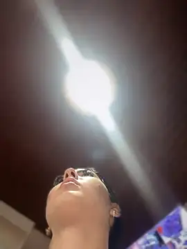 MarianaBenz online show from October 18, 2025, 11:49 pm