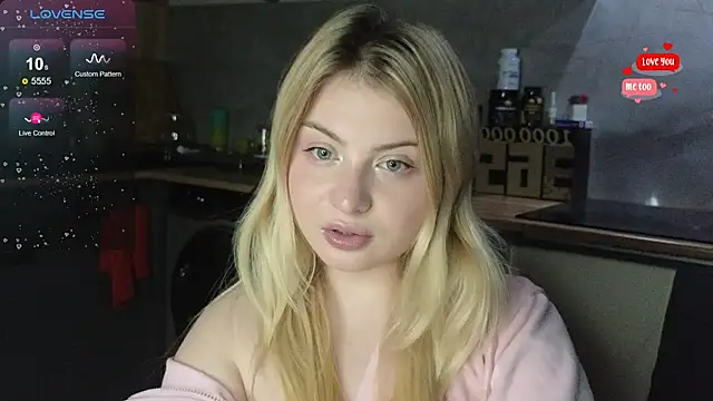 shy blondiee online show from May 28, 2026, 10:07 pm