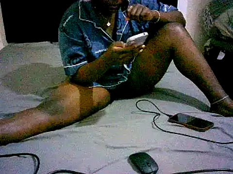 honeypotsweet online show from February 9, 2026, 6:39 am