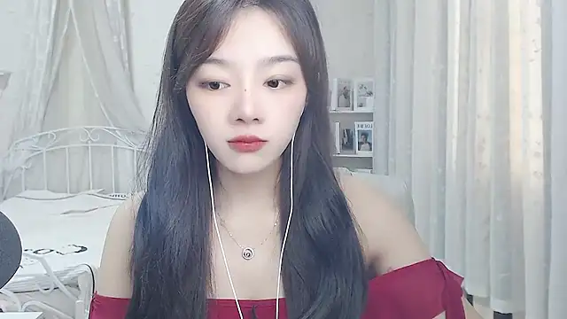 Snapshot of Jenny-Z chatting on June 28, 2026, 1:33 am Jenny-Z online show from June 28, 2026, 1:33 am