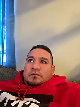 Snapshot of BigdDan2323 chatting on November 14, 2025, 5:55 pm BigdDan2323 online show from November 14, 2025, 5:55 pm