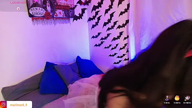 Snapshot of mari_mar69 chatting on October 11, 2025, 9:19 am mari mar69 online show from October 11, 2025, 9:19 am