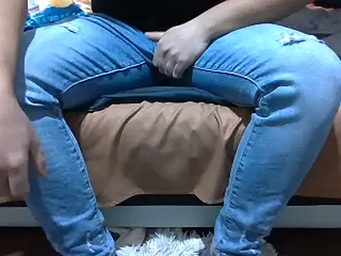 Snapshot of marianmin chatting on February 16, 2025, 11:59 am marianmin online show from February 16, 2025, 11:59 am