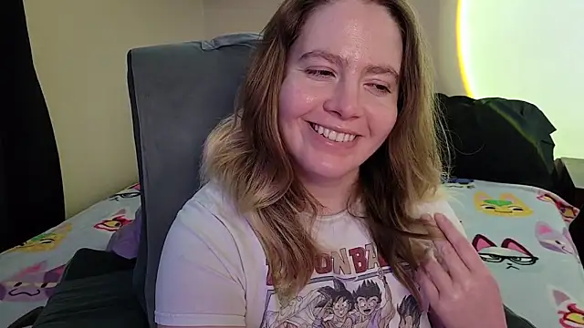 InternetFairy XO online show from April 21, 2026, 3:57 am