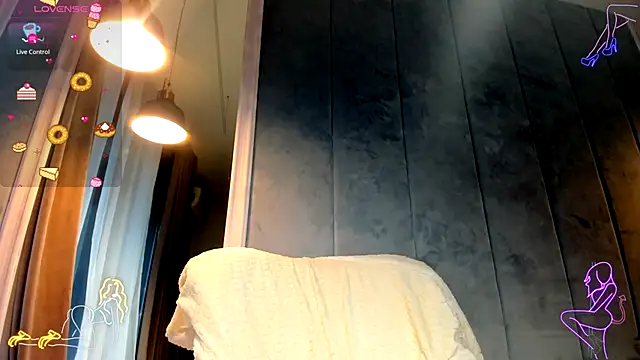 Snapshot of Sassy_Teen chatting on November 8, 2025, 9:31 am Sassy Teen online show from November 8, 2025, 9:31 am