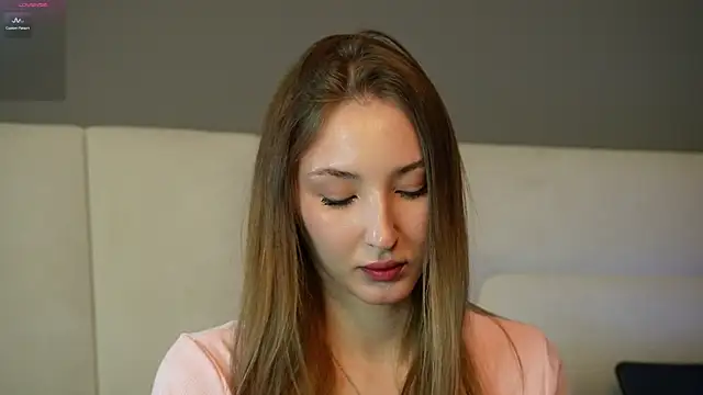 annief0x online show from April 8, 2026, 5:51 am