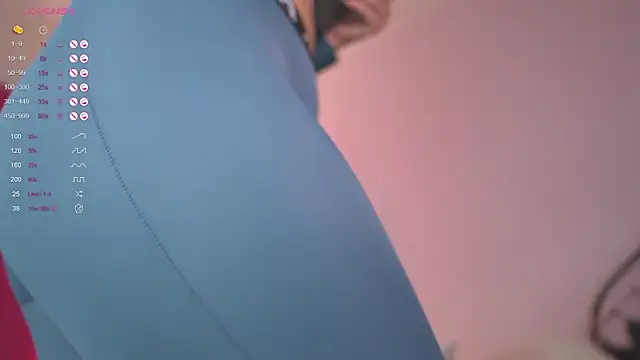 mia colin1  online show from January 19, 2025, 5:07 pm