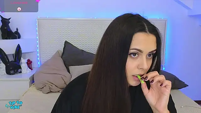 Snapshot of Eva_Rogers_ chatting on January 17, 2025, 11:59 am Eva Rogers online show from January 17, 2025, 11:59 am