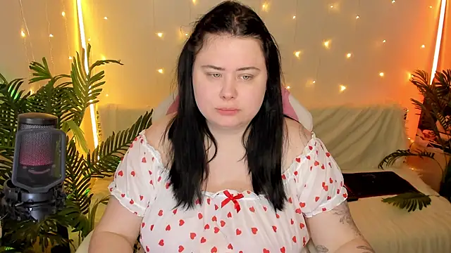 Akemi BBW online show from December 30, 2024, 6:05 pm