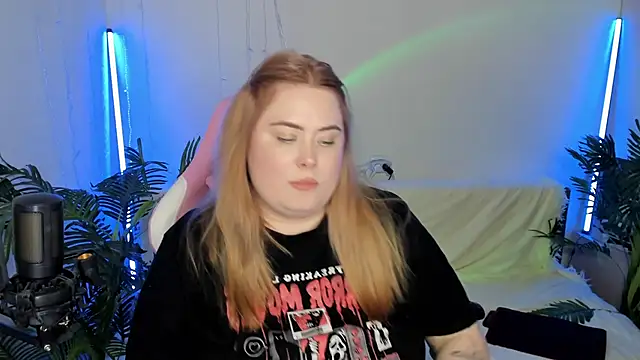 Akemi BBW online show from January 30, 2025, 10:30 pm