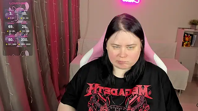 Akemi BBW online show from April 10, 2026, 9:03 am