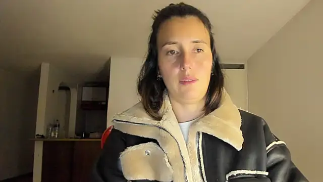 zoe jeane beker online show from February 15, 2025, 12:37 am