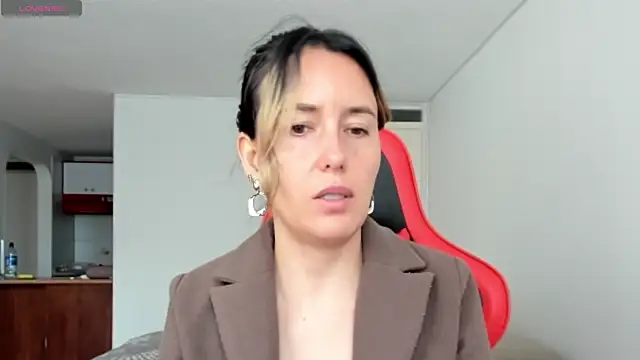 Snapshot of zoe_jeane_beker chatting on July 31, 2026, 7:57 pm zoe jeane beker online show from July 31, 2026, 7:57 pm