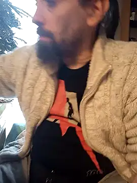 Snapshot of teekoine1 chatting on January 16, 2025, 10:21 am teekoine1 online show from January 16, 2025, 10:21 am