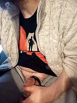 Snapshot of teekoine1 chatting on January 16, 2025, 1:25 pm teekoine1 online show from January 16, 2025, 1:25 pm