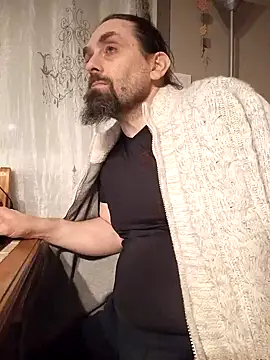 Snapshot of teekoine1 chatting on February 7, 2025, 2:40 am teekoine1 online show from February 7, 2025, 2:40 am