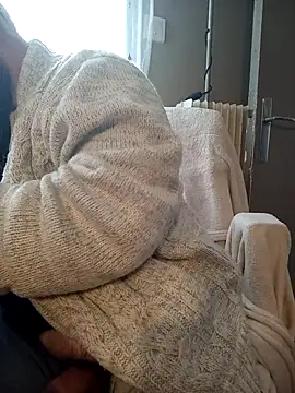 Snapshot of teekoine1 chatting on October 19, 2025, 10:49 am teekoine1 online show from October 19, 2025, 10:49 am