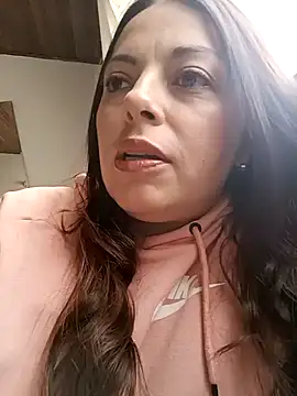 seherlatin online show from February 4, 2025, 7:22 pm