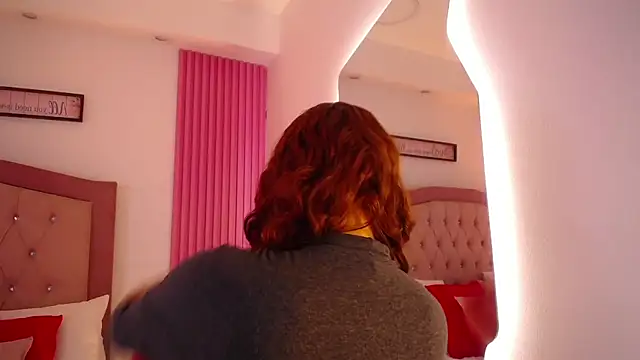 Katy Van online show from February 24, 2026, 5:05 am