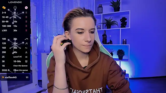 Snapshot of _Rein_ramm chatting on April 13, 2026, 4:12 pm Rein ramm online show from April 13, 2026, 4:12 pm