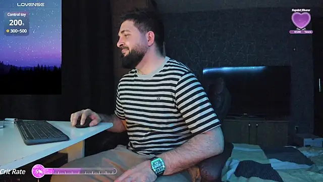 Snapshot of Eduu2322 chatting on December 19, 2024, 8:13 pm Eduu2322 online show from December 19, 2024, 8:13 pm