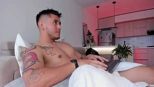 Chriskyle  online show from January 30, 2025, 7:15 pm