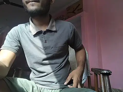 damsexy4 online show from April 15, 2026, 2:51 am