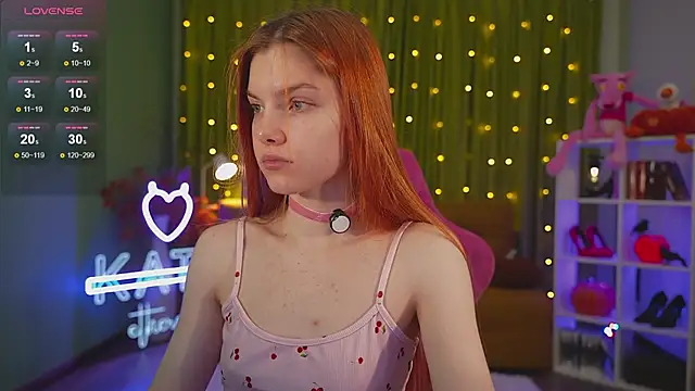 Katy  Ethereal online show from December 5, 2025, 5:05 am