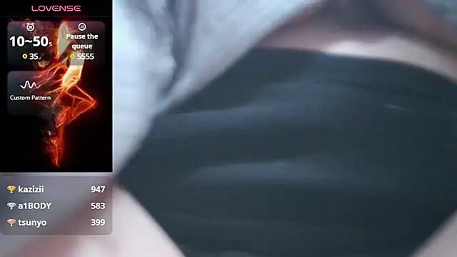 Snapshot of yuinyan3150 chatting on February 14, 2025, 8:05 pm yuinyan3150 online show from February 14, 2025, 8:05 pm