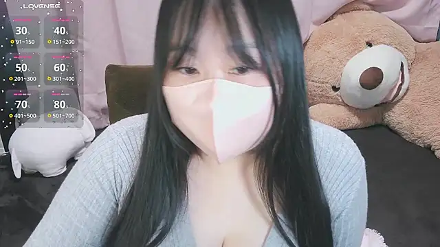 Snapshot of yuinyan3150 chatting on September 8, 2025, 9:14 pm yuinyan3150 online show from September 8, 2025, 9:14 pm