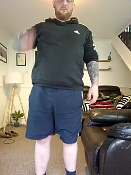 iang6348 online show from October 18, 2025, 3:02 pm