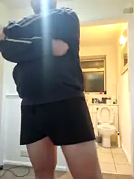 iang6348 online show from April 2, 2026, 9:45 pm