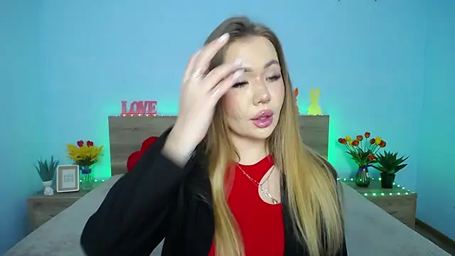 StacyYellig online show from March 12, 2025, 11:31 am