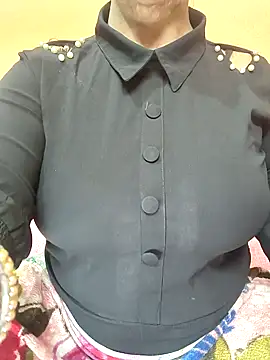 Snapshot of CUTE_SOPHIA- chatting on December 21, 2024, 7:16 pm CUTE SOPHIA- online show from December 21, 2024, 7:16 pm