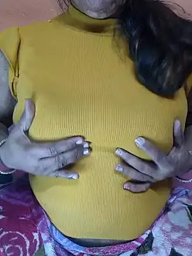 Snapshot of CUTE_SOPHIA- chatting on December 22, 2024, 6:48 pm CUTE SOPHIA- online show from December 22, 2024, 6:48 pm