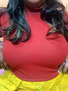 Snapshot of CUTE_SOPHIA- chatting on February 6, 2025, 7:07 pm CUTE SOPHIA- online show from February 6, 2025, 7:07 pm