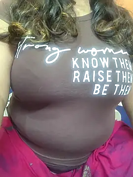 Snapshot of CUTE_SOPHIA- chatting on February 21, 2025, 1:00 pm CUTE SOPHIA- online show from February 21, 2025, 1:00 pm