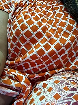 Snapshot of CUTE_SOPHIA- chatting on September 27, 2025, 1:49 pm CUTE SOPHIA- online show from September 27, 2025, 1:49 pm