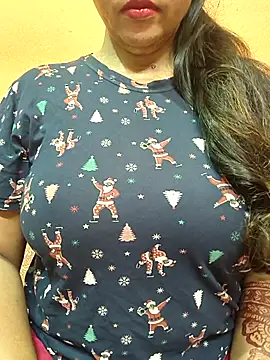 CUTE SOPHIA- online show from April 10, 2026, 1:00 am