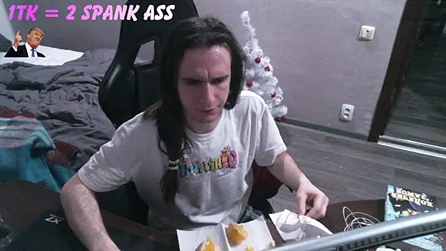 Snapshot of izilizi_23 chatting on February 26, 2026, 7:02 pm izilizi 23 online show from February 26, 2026, 7:02 pm