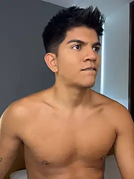 santiago 01 online show from March 6, 2026, 9:11 pm