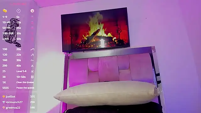 Snapshot of emily_lady20 chatting on January 28, 2025, 11:06 am emily lady20 online show from January 28, 2025, 11:06 am