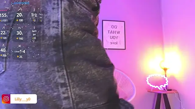 LillyDolls23 online show from January 11, 2025, 1:43 pm