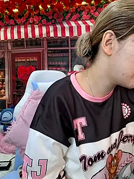 NaomiShimizu online show from February 27, 2026, 8:09 pm