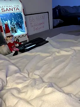 secret dream415 online show from November 18, 2025, 7:51 pm