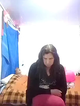 Snapshot of Cameron_puppy chatting on March 10, 2025, 7:32 am Cameron puppy online show from March 10, 2025, 7:32 am