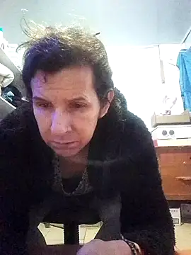 Snapshot of Cameron_puppy chatting on March 13, 2025, 11:16 pm Cameron puppy online show from March 13, 2025, 11:16 pm