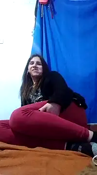 Snapshot of Cameron_puppy chatting on March 17, 2025, 5:45 am Cameron puppy online show from March 17, 2025, 5:45 am