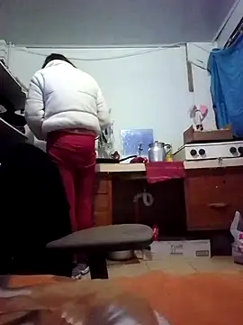 Snapshot of Cameron_puppy chatting on March 18, 2025, 4:37 am Cameron puppy online show from March 18, 2025, 4:37 am