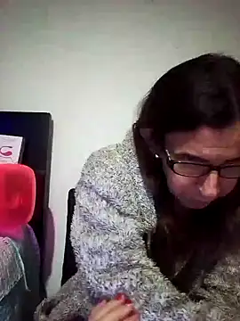 Snapshot of Cameron_puppy chatting on September 9, 2025, 3:06 am Cameron puppy online show from September 9, 2025, 3:06 am